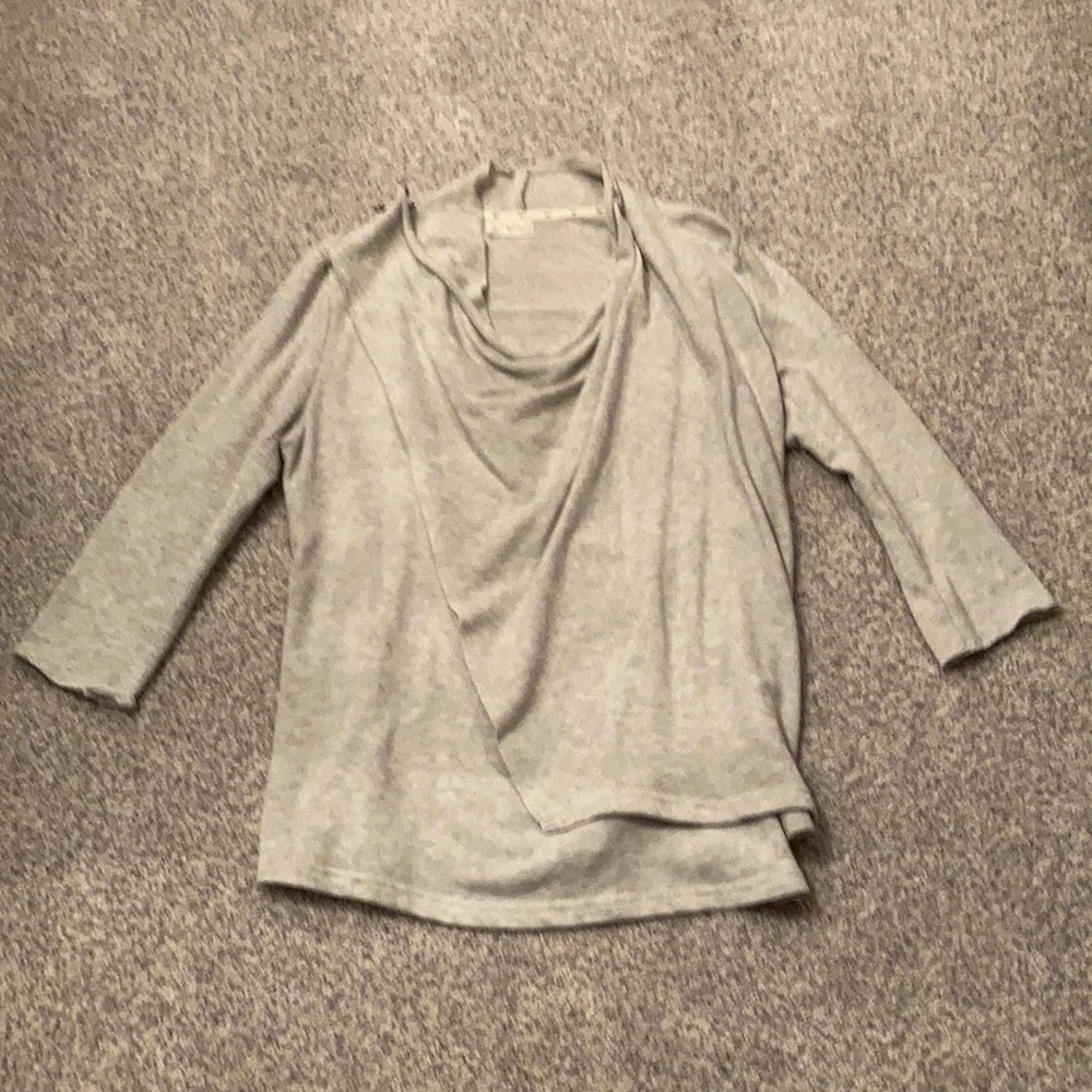 Stem Sweatshirt with Draping Across Front